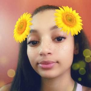 Meet your Posher, Lamari